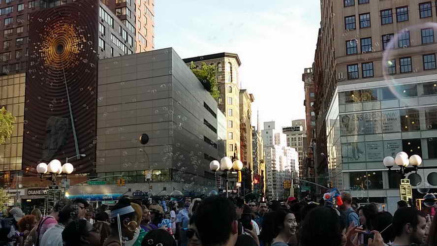 NYC_2015-06-13 18-41-22_CELL_20150613_184122